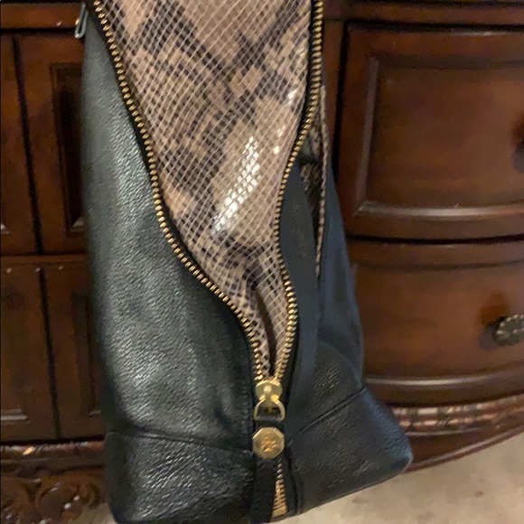 Tory burch leather bag snake skin sides - Picture 2 of 5